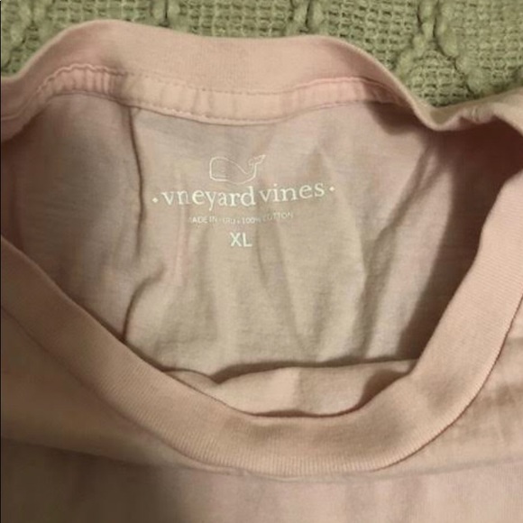 Light Pink Vineyard Vines T-shirt - Picture 2 of 4